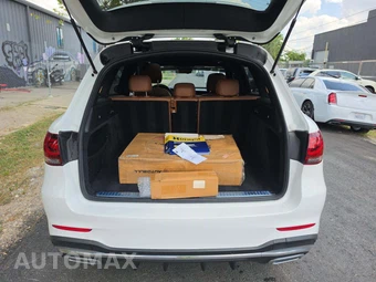 2020 Mercedes-Benz GLC 300 4MATIC - miniatura 11