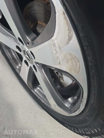2020 Mercedes-Benz GLC 300 4MATIC – miniatura 25