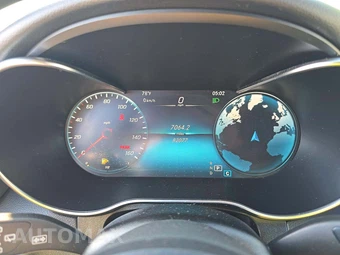 2020 Mercedes-Benz GLC 300 4MATIC – miniatura 9