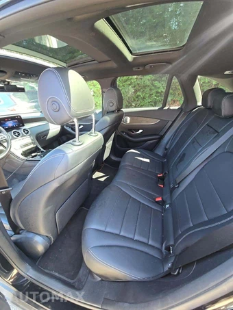 2020 Mercedes-Benz GLC 300 4MATIC – miniatura 13
