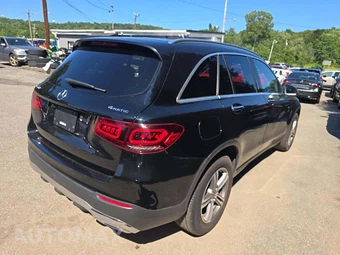 2020 Mercedes-Benz GLC 300 4MATIC – miniatura 3