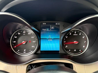 2020 Mercedes-Benz GLC 300 4MATIC - miniatura 44