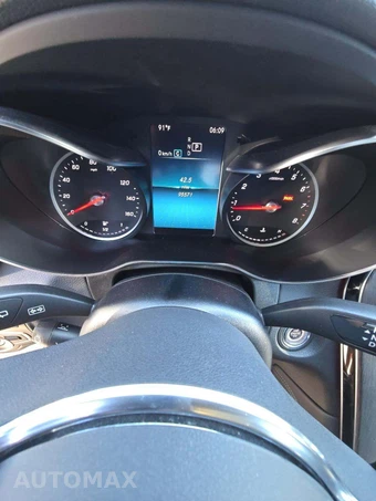 2020 Mercedes-Benz GLC 300 4MATIC – miniatura 9