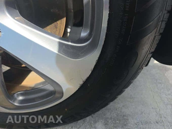 2020 Mercedes-Benz GLC 300 4MATIC - miniatura 23