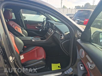 2020 Mercedes-Benz GLC 300 4MATIC – miniatura 8