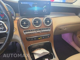 2020 Mercedes-Benz GLC 300 – miniatura 11