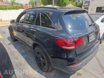 2020 Mercedes-Benz GLC 300 - miniatura 2