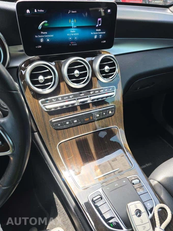 2020 Mercedes-Benz GLC 300 – miniatura 10