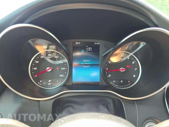 2020 Mercedes-Benz GLC 300 – miniatura 9