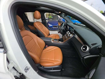 2020 Mercedes-Benz GLC 300 – miniatura 18