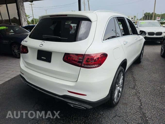 2020 Mercedes-Benz GLC 300 – miniatura 3