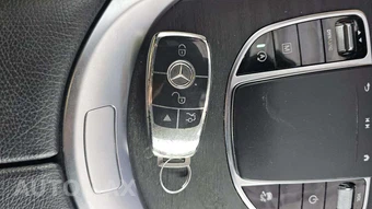 2020 Mercedes-Benz GLC 300 – miniatura 19