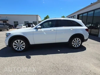2020 Mercedes-Benz GLC 300 – miniatura 3