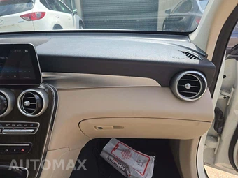 2020 Mercedes-Benz GLC 300 – miniatura 16