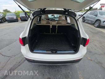2020 Mercedes-Benz GLC 300 – miniatura 11