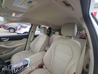 2020 Mercedes-Benz GLC 300 – miniatura 8