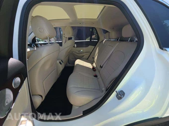 2020 Mercedes-Benz GLC 350e – miniatura 10