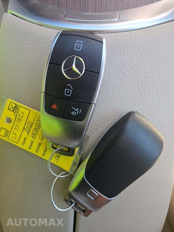 2020 Mercedes-Benz GLC 350e – miniatura 5