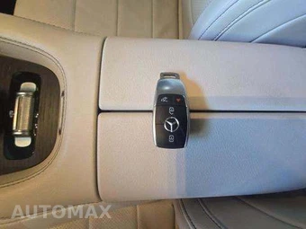 2020 Mercedes-Benz GLS 450 4MATIC – miniatura 9