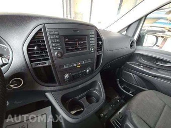 2020 Mercedes-Benz Metris Cargo Van 126.0" WB - miniatura 10