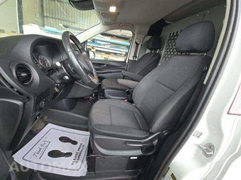 2020 Mercedes-Benz Metris Cargo Van 126.0" WB - miniatura 6
