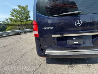 2020 Mercedes-Benz Metris Cargo Van 135.0" WB - miniatura 17