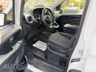 2020 Mercedes-Benz Metris Cargo Van 135.0" WB - miniatura 15