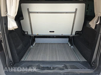 2020 Mercedes-Benz Metris Passenger Van 126.0" WB - miniatura 17