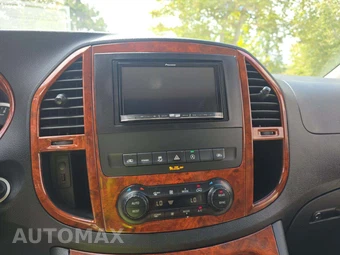2020 Mercedes-Benz Metris Passenger Van 126.0" WB - miniatura 10