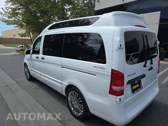 2020 Mercedes-Benz Metris Passenger Van 126.0" WB - miniatura 2