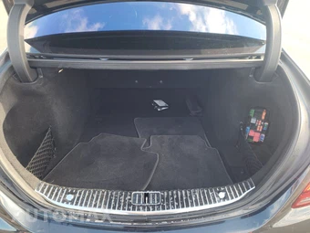 2020 Mercedes-Benz S 560 Sedan – miniatura 16