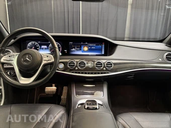 2020 Mercedes-Benz S 560 Sedan - miniatura 13