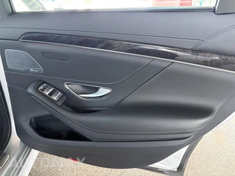 2020 Mercedes-Benz S 560 Sedan - miniatura 27