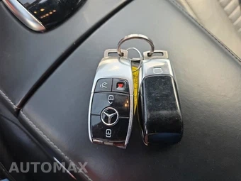 2020 Mercedes-Benz S 560 Sedan - miniatura 18