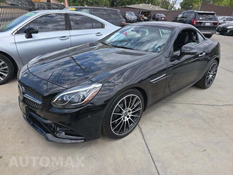 2020 Mercedes-Benz SLC 300