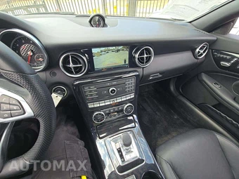 2020 Mercedes-Benz SLC 300 - miniatura 10