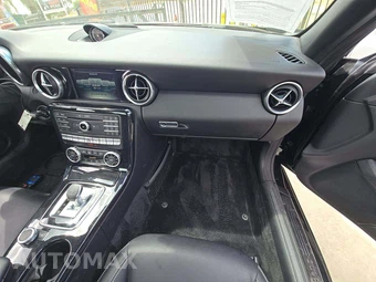 2020 Mercedes-Benz SLC 300 - miniatura 17
