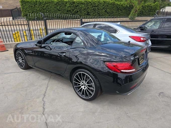 2020 Mercedes-Benz SLC 300 - miniatura 2