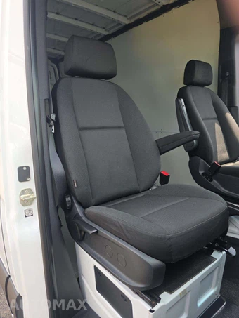 2020 Mercedes-Benz Sprinter 2500 Cargo Van High Roof 144.0" WB - miniatura 16