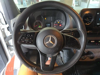 2020 Mercedes-Benz Sprinter 2500 Cargo Van High Roof 170.0" WB - miniatura 10