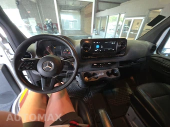 2020 Mercedes-Benz Sprinter 2500 Cargo Van High Roof 170.0" WB - miniatura 11