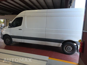 2020 Mercedes-Benz Sprinter 2500 Cargo Van High Roof 170.0" WB - miniatura 6