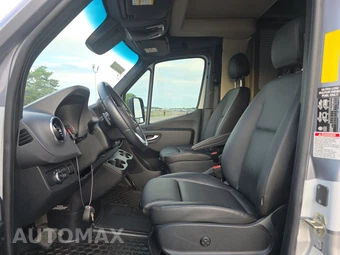 2020 Mercedes-Benz Sprinter 3500XD Cab Chassis DRW – miniatura 7