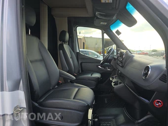 2020 Mercedes-Benz Sprinter 3500XD Cab Chassis DRW – miniatura 8