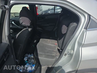 2020 Mitsubishi Eclipse Cross ES – miniatura 13
