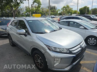 2020 Mitsubishi Eclipse Cross ES – miniatura 3
