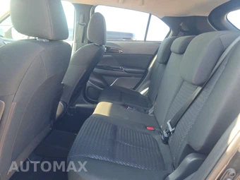 2020 Mitsubishi Eclipse Cross SE – miniatura 13