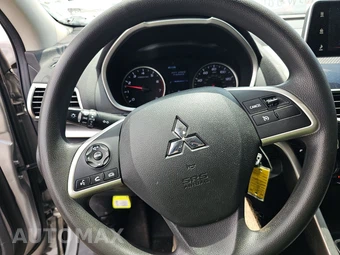 2020 Mitsubishi Eclipse Cross SP – miniatura 10