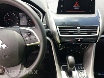 2020 Mitsubishi Eclipse Cross SP – miniatura 11