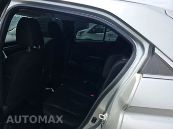 2020 Mitsubishi Eclipse Cross SP – miniatura 13